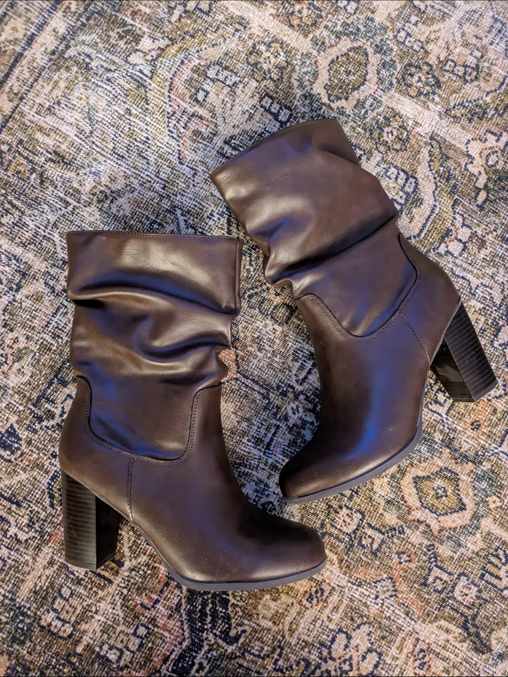 Style & Co. Saraa Chocolate Brown Faux Leather Slouchy Block Heel Boots - Size 8